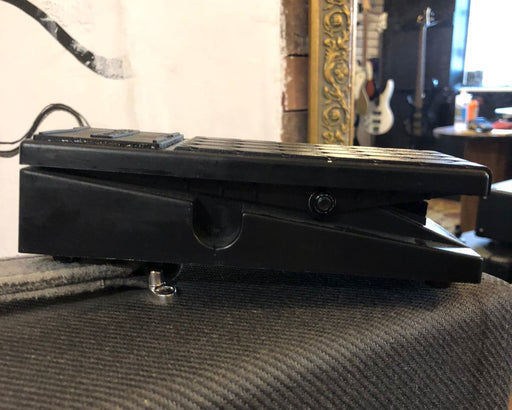 Line 6 EX-1 Pedal de expresión USADO