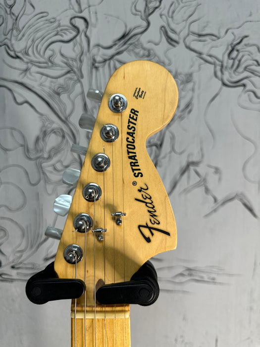 Fender Limited Edition Sandblasted Ash Stratocaster 2014- Crimson Red Transparent