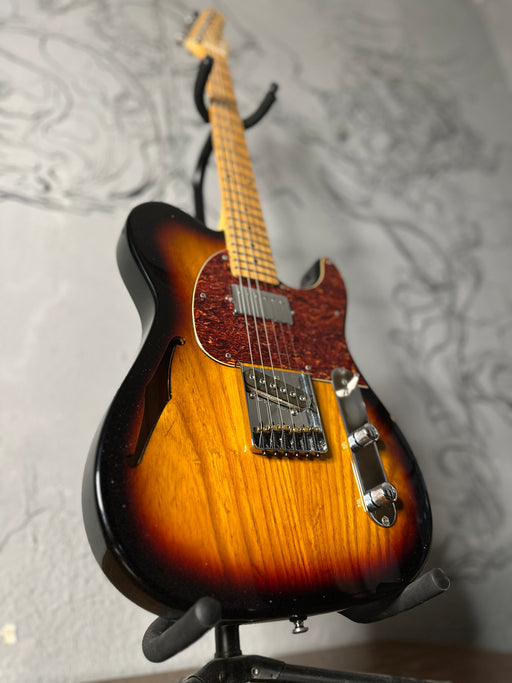 G&L Tribute ASAT Classic Bluesboy Semi-Hollow Sunburst