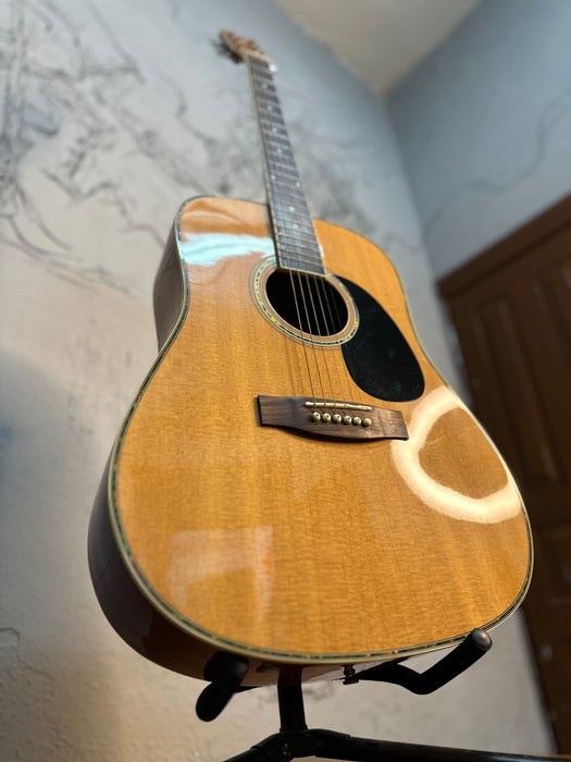 Guitarra acústica Corona USADA