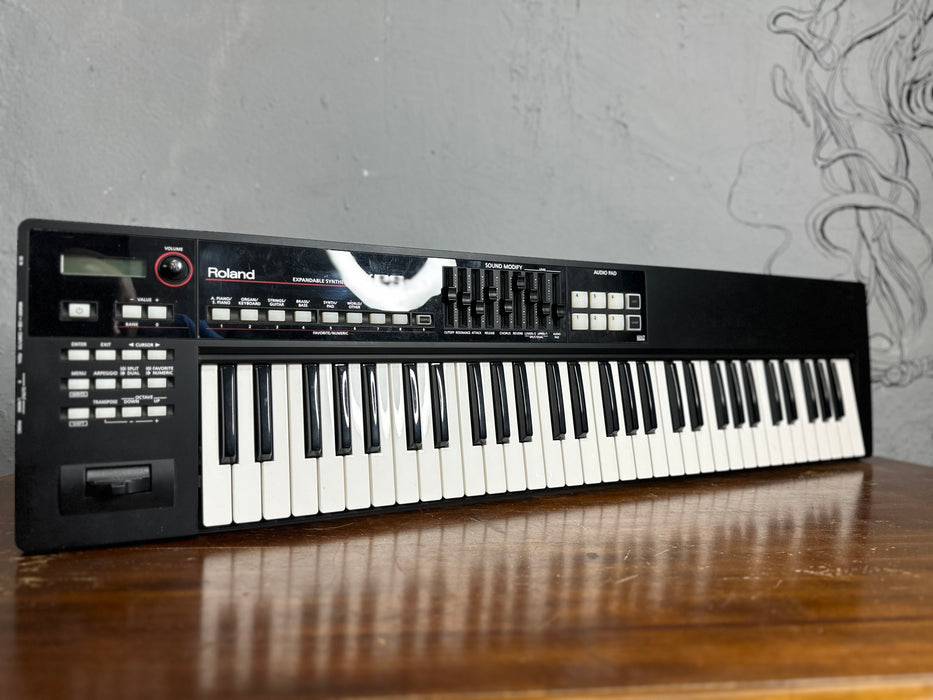Sintetizador Roland XPS-10