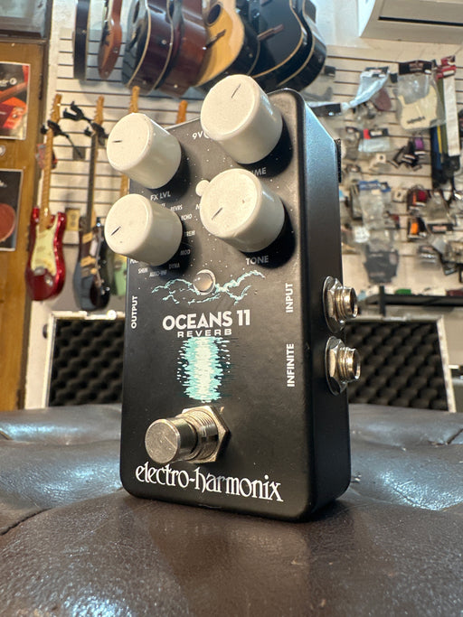 EHX Oceans 11 Reverb