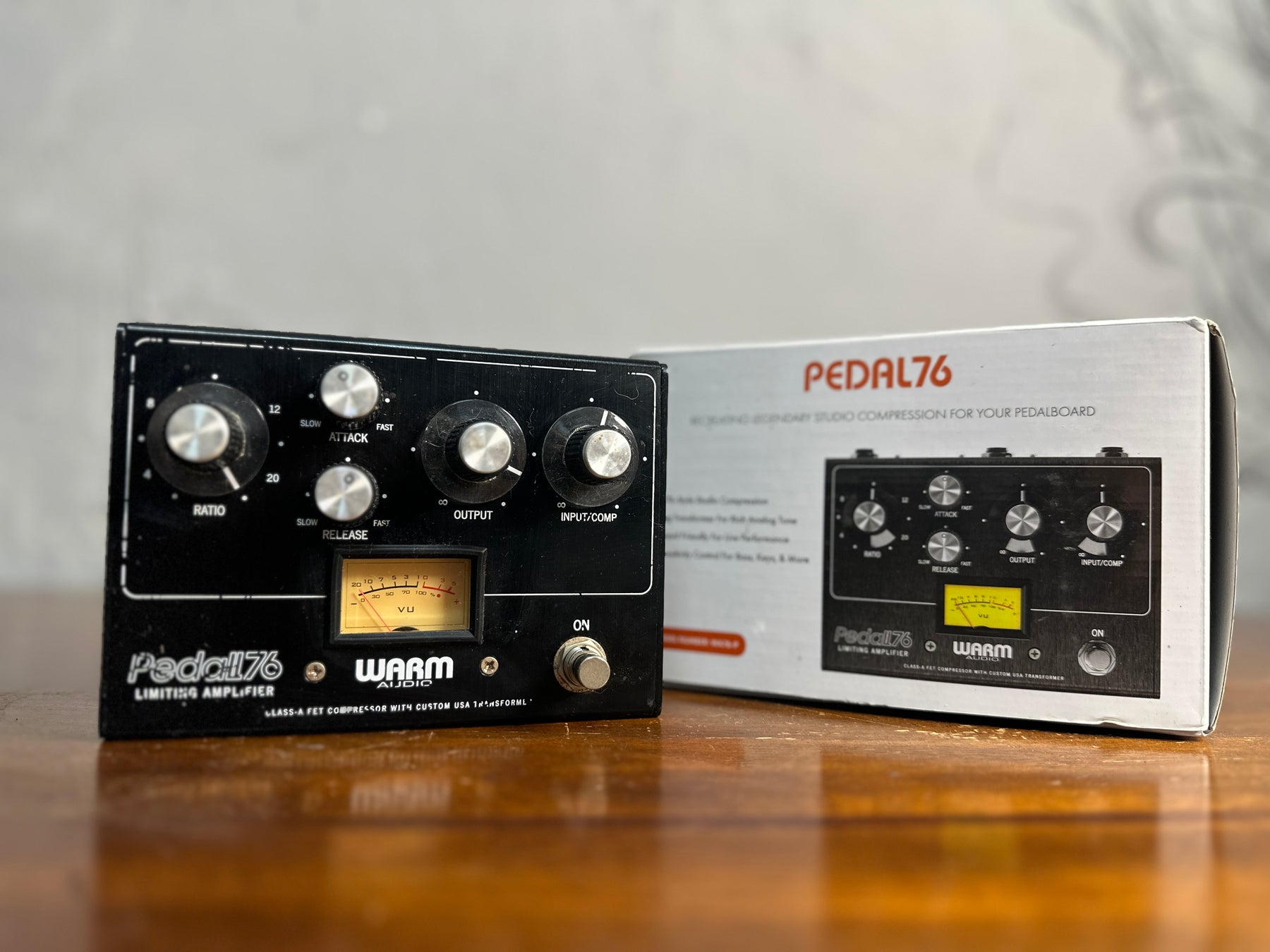 Warm Audio Pedal 76 Compressor