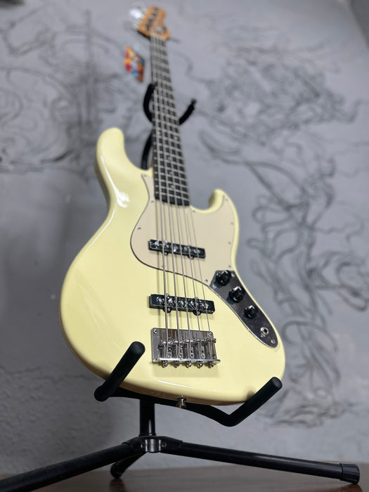 Bajo Tagima TW-73-5-OWH-DF-AW