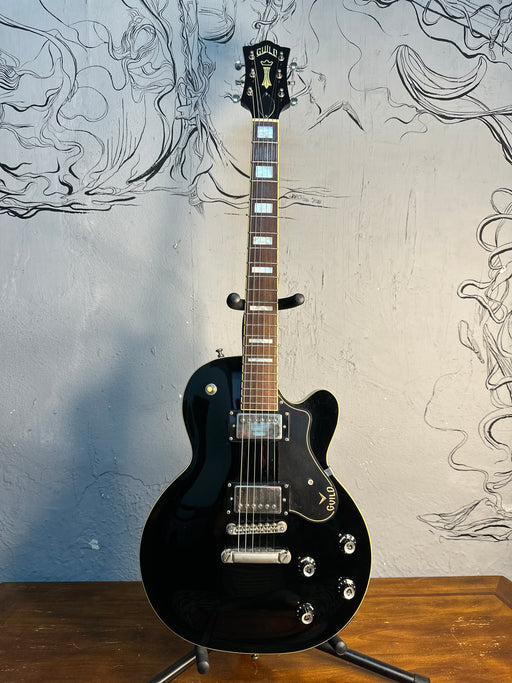 Guild Bluesbird LP negra USADA