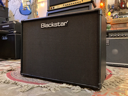 Amplificador Blackstar IDCore 100 USADO