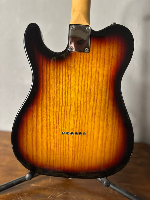 G&L Tribute ASAT Classic Bluesboy Semi-Hollow Sunburst