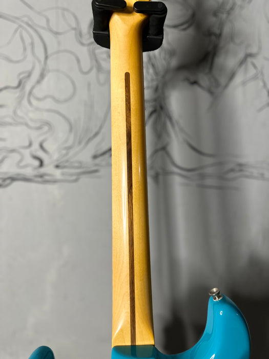 Fender American Profesional II Stratocaster Miami Blue
