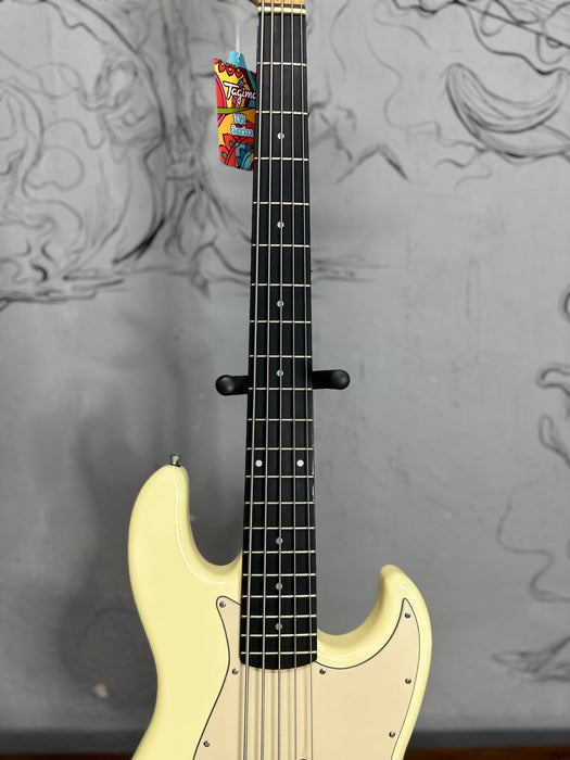 Bajo Tagima TW-73-5-OWH-DF-AW