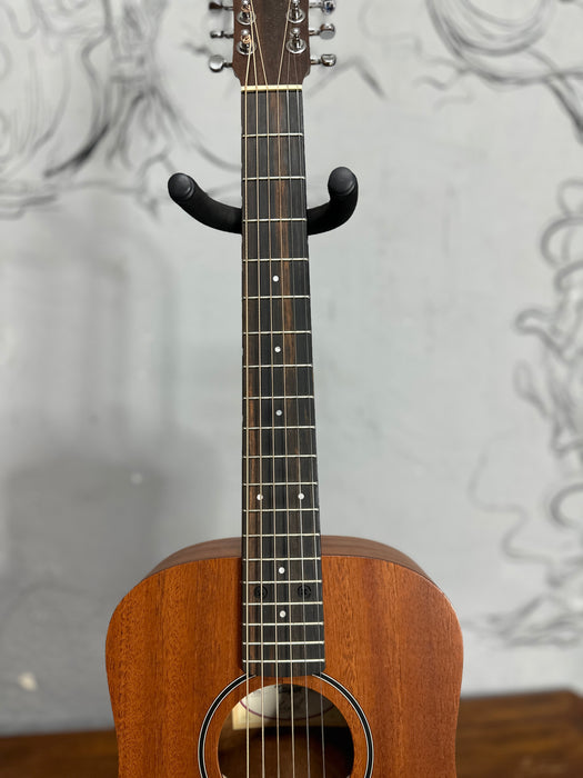 Taylor Baby Mahogany (BT2)