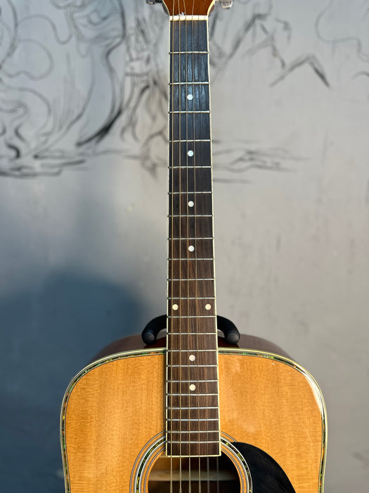 Guitarra acústica Corona USADA
