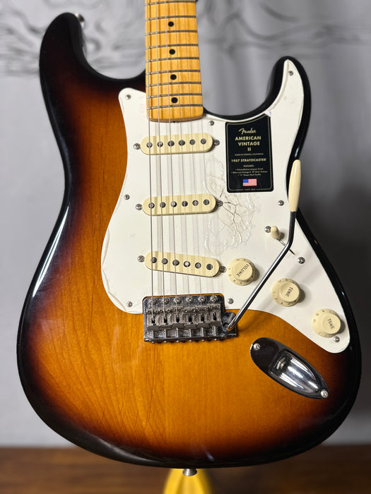Fender American Vintage II 1957 Sunburst