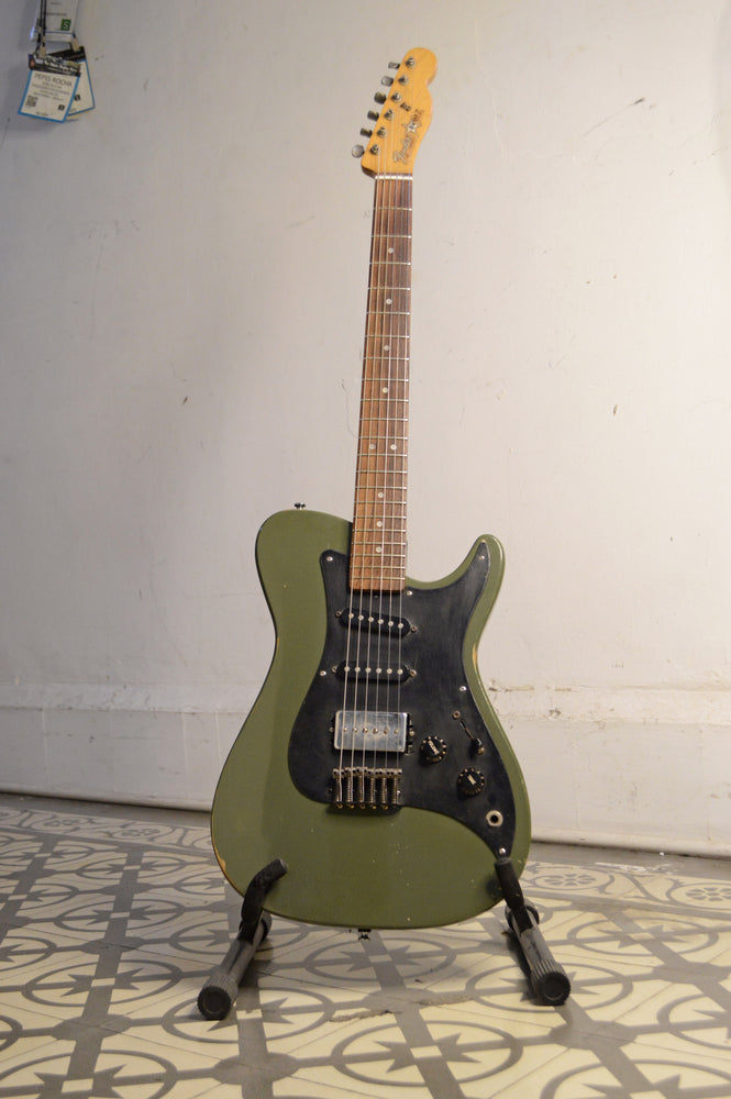 Fender Bullet 1981 Olive Drab Nitro Refinish USADOS