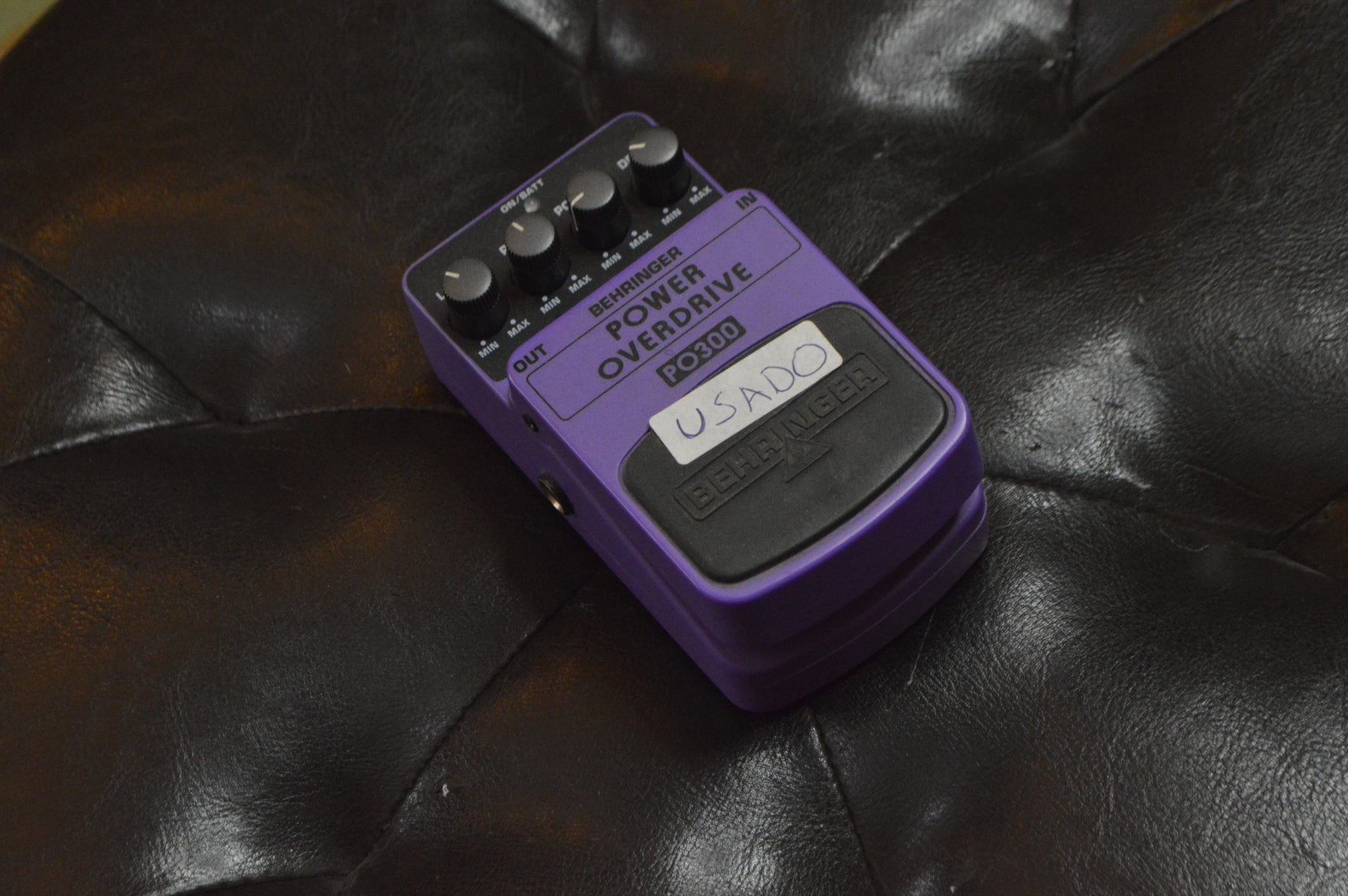 Behringer Power Overdrive PO300 (USADO)