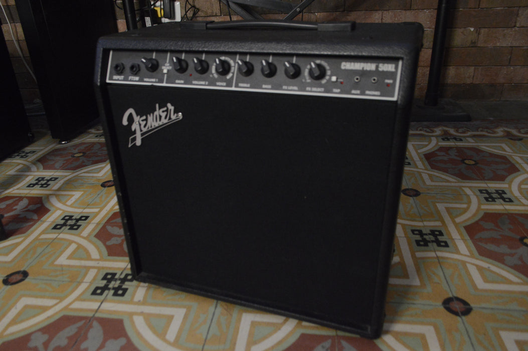 Amplificador Fender Champion 50XL USADO