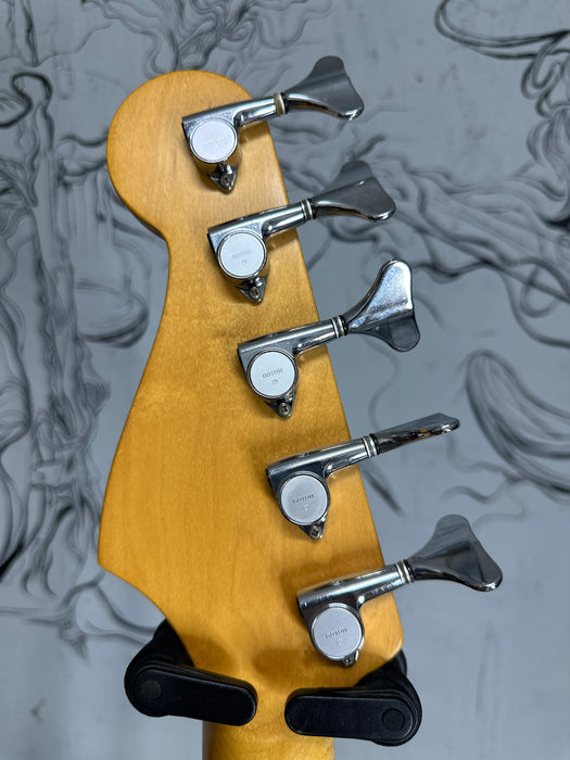 Fender Jazz Bass - 5 Cuerdas MIM 1993 con Case