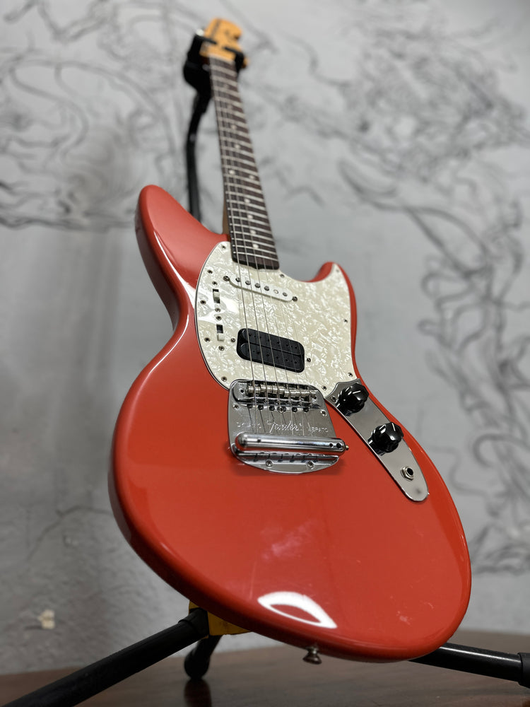 Fender Kurt Cobain Jag-Stang 2022 con Gigbag