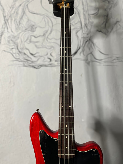 Squier Jaguar Bass Crimson Red Transparent