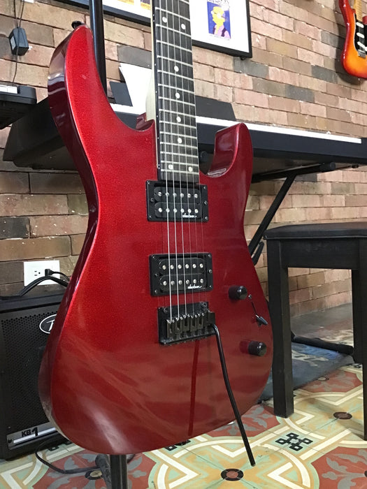 Jackson JS12 Roja con barra whammy USADA