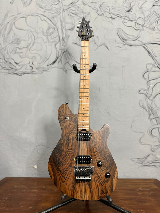 EVH Wolfgang Standard Exotic Bocote Baked Maple Fingerboard, Natural