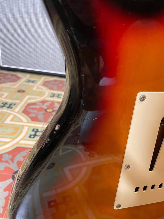 Fernandes Stratocaster Sunburst - Made in Japan (USADO)