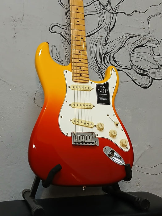 Fender Strat Player Plus Sunburst USADOS