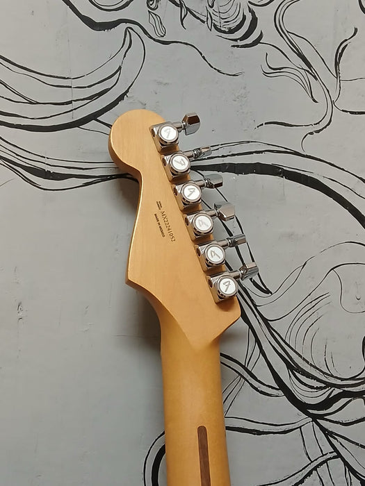 Fender Strat Player Plus Sunburst USADOS