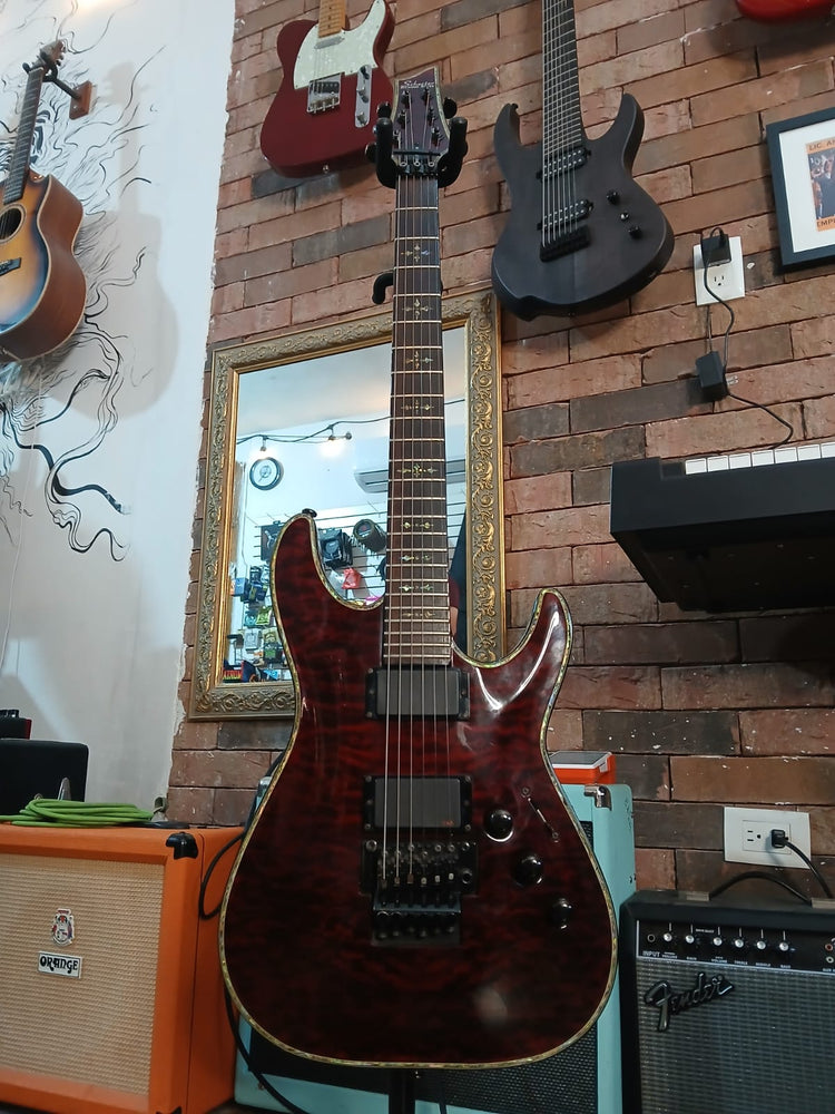 Schecter Hellraiser Roja USADA