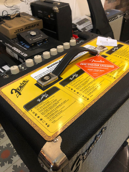 Fender Rumble 40 USADO