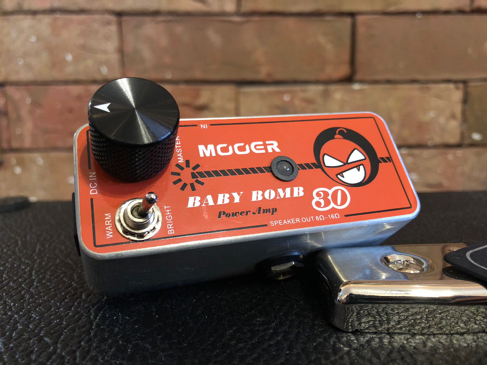 Mooer Baby Bomb Amp 30W USADO