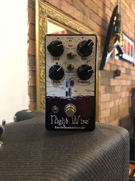 Night Wire Dynamic Harmonic Tremolo USADO