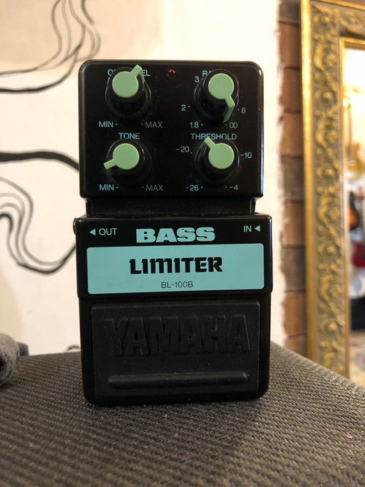 Yamaha Bass Limiter USADO