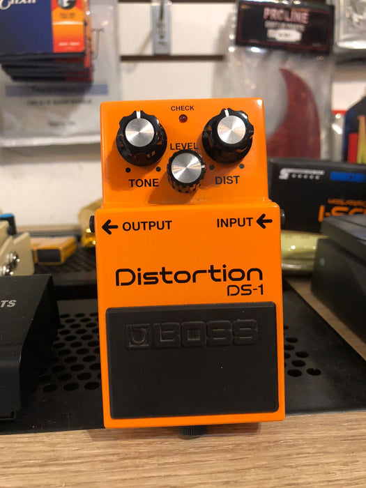 Boss Distortion DS-1 USADO