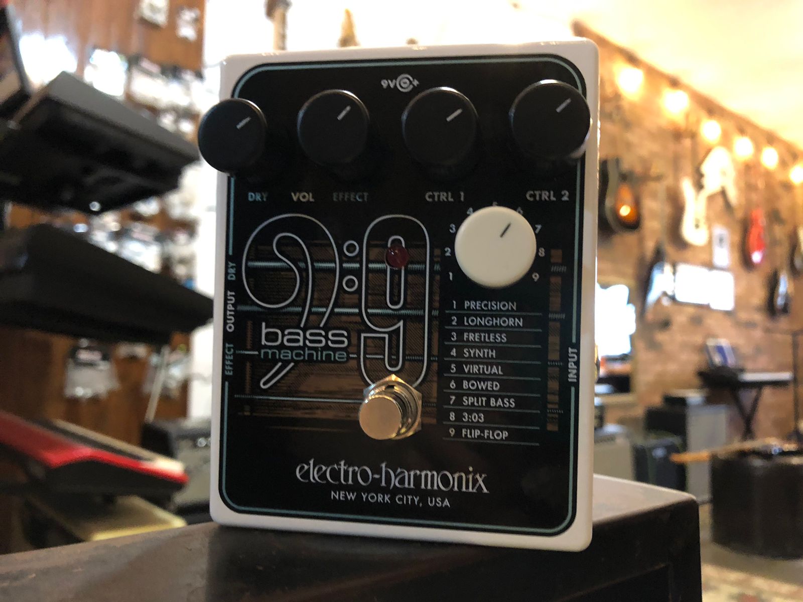 EHX Bass Machine USADO