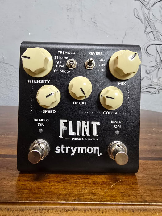 Strymon Flint Tremolo and Reverb Pedal V2 USADO