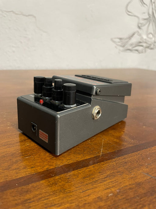 Boss Metal Zone MT2 USADO