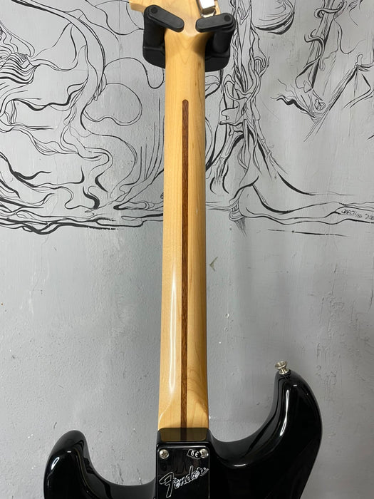Fender American Performer Stratocaster Negra