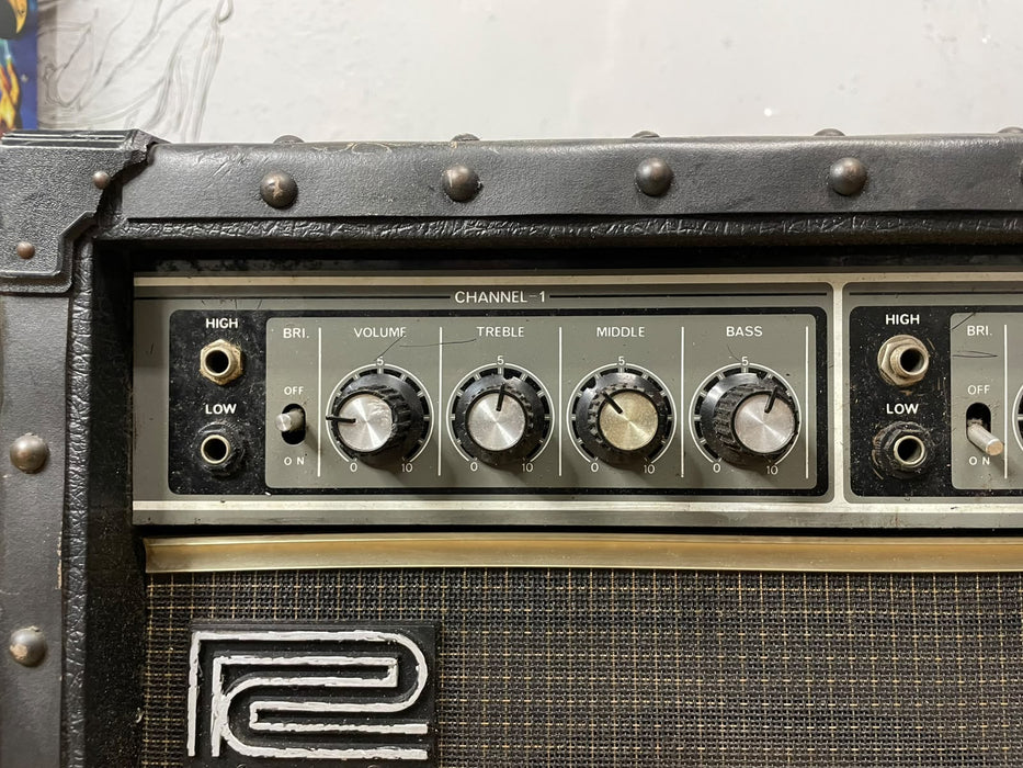 Roland Jazz Chorus 120 JC-120
