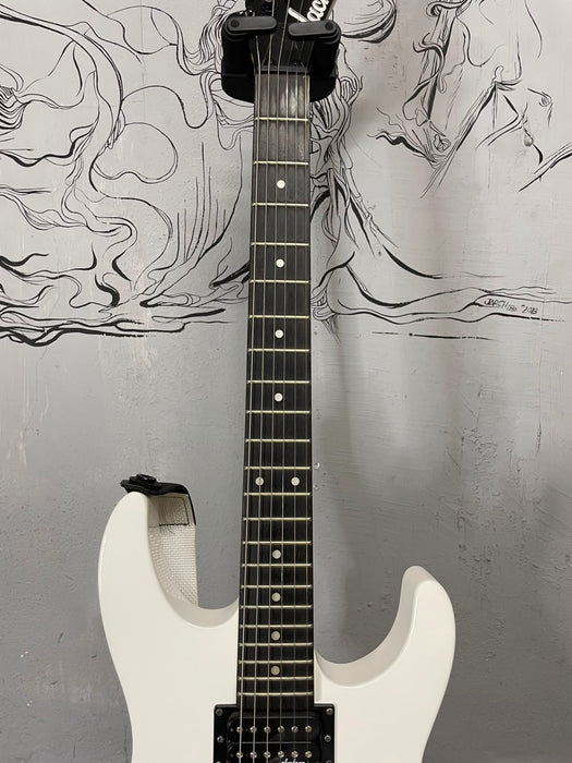 Jackson JS Series Dinky Arch Top JS22 Snow White