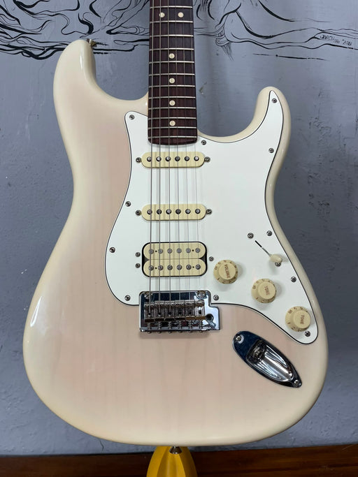 Fender Player II Stratocaster HSS White Blonde