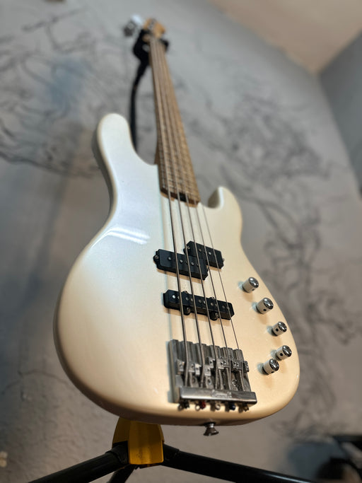 Charvel Pro-Mod San Dimas Bass PJ V - Platinum Pearl