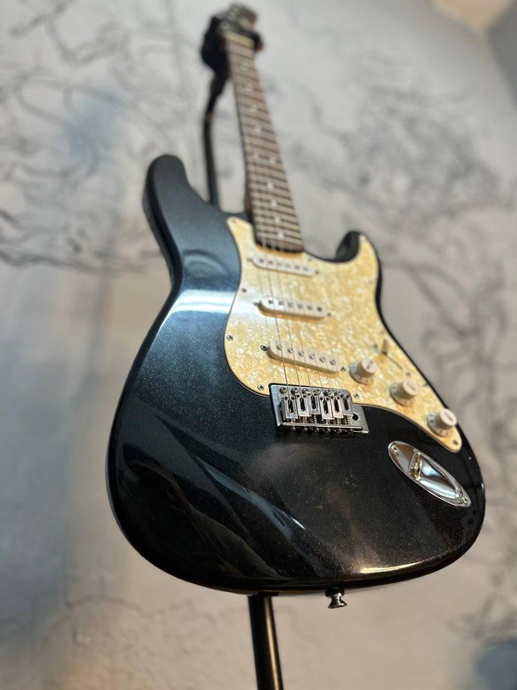 Starcaster by Fender