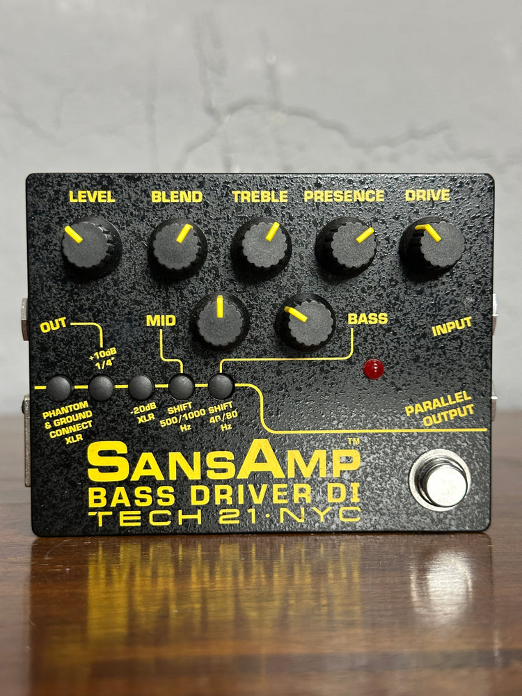 Tech 2 Bass Module Tech 21 - SansAmp Bass Driver (v2) — Pepis Music - The Musician's Cavern