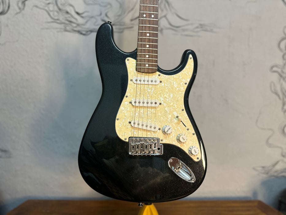 Starcaster by Fender