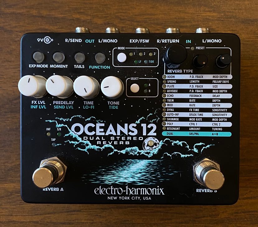Oceans 12 Dual Stereo Reverb Pedal - Delay (USADO)