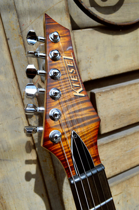 Kiesel Aries 6 con Kiesel Trem/ Standard Fit Deluxe BLK (USADA)